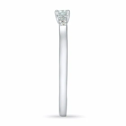 rund diamantring i 14  karat vitguld 0,08 ct 0,06 ct